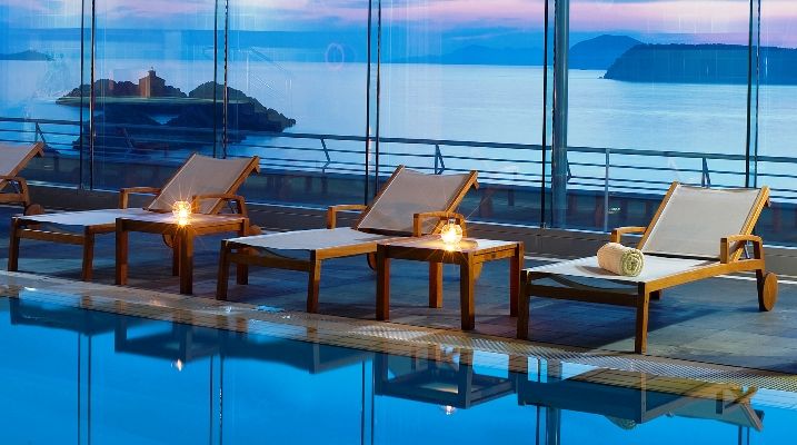 Palace Hotell 5*